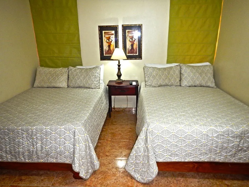 Suite Colonial Santo Domingo Hotel